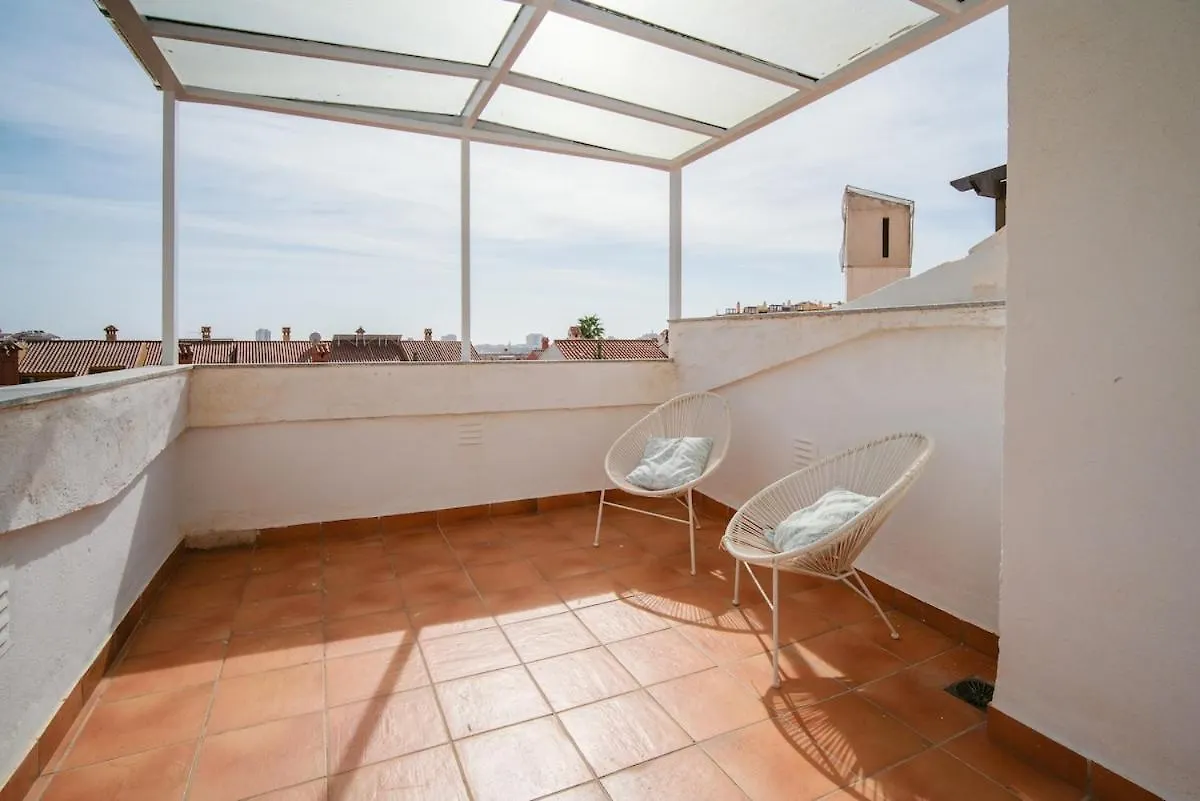 Apartment Stunning Townhouse In Los Pacos Fuengirola