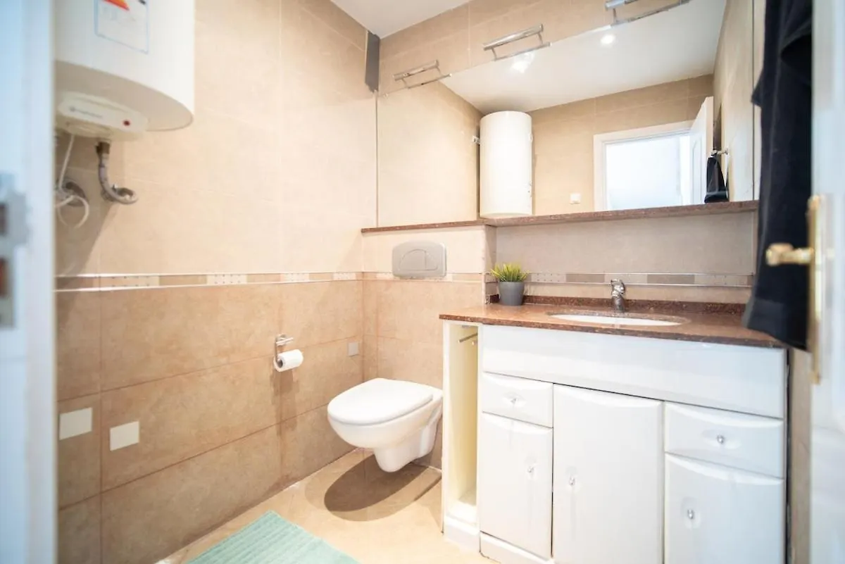 Stunning Townhouse In Los Pacos Fuengirola