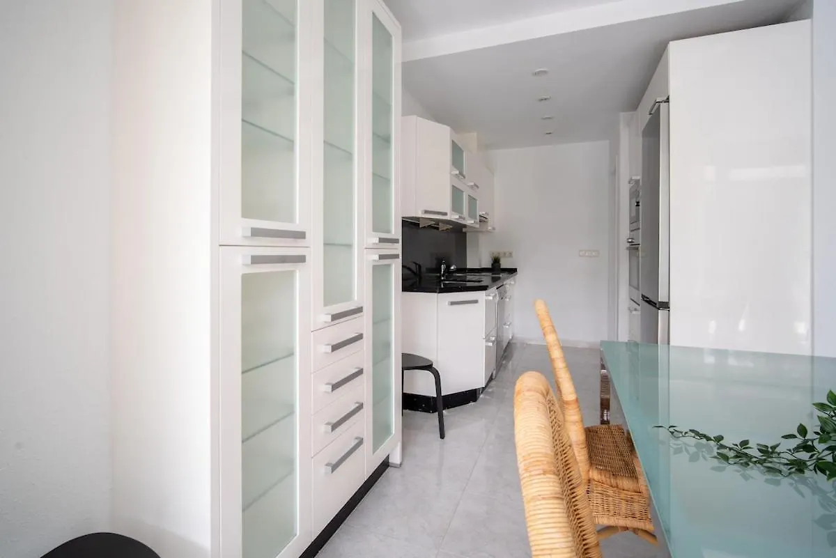 Stunning Townhouse In Los Pacos Fuengirola Apartment