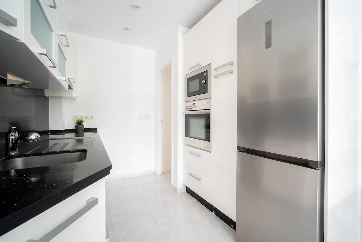 Apartment Stunning Townhouse In Los Pacos Fuengirola Spain
