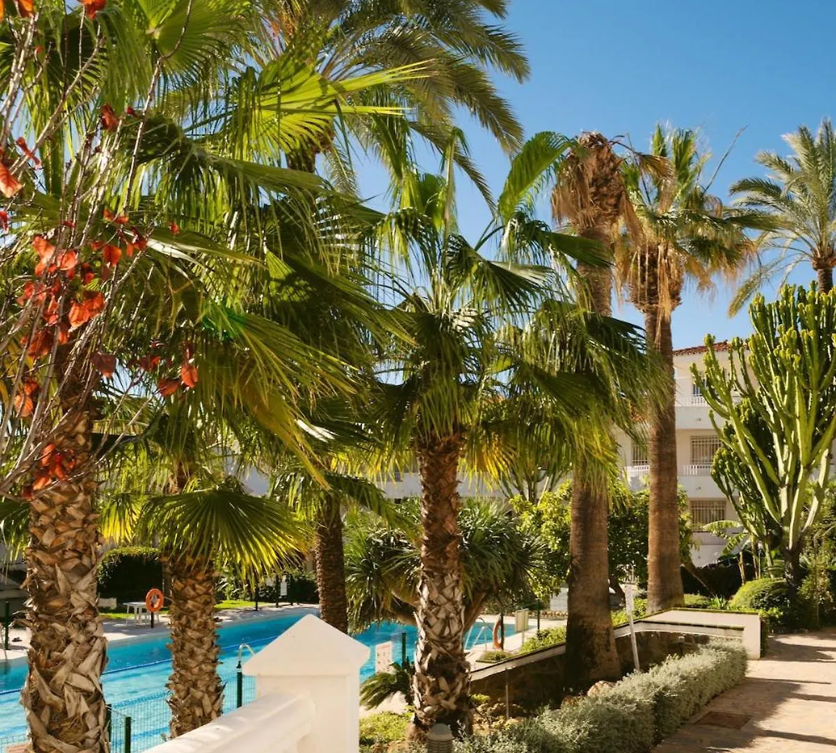 Stunning Townhouse In Los Pacos Fuengirola Apartment